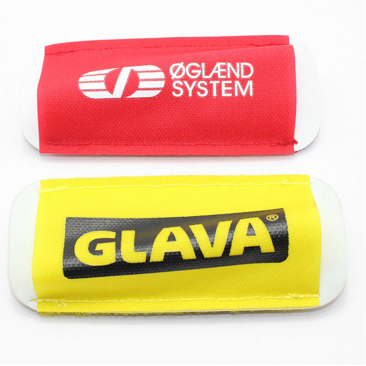 ski pass holder sewing kit